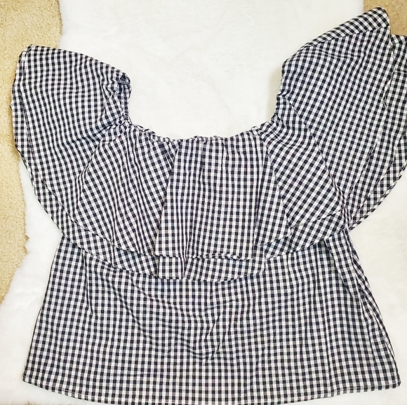 NWT F21 | Off the Shoulder Gingham Top - Picture 3 of 5